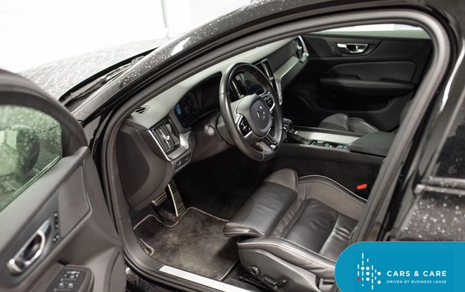 Volvo V60 cena 122900 przebieg: 101736, rok produkcji 2020 z Skalbmierz małe 254